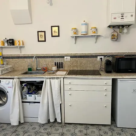 Oasis In The Centre Of Apartment